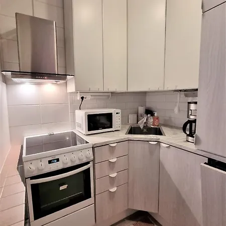 Porin Otso, Away In Center *