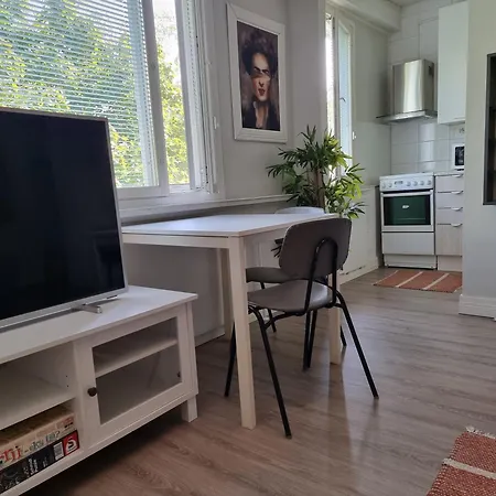 Porin Otso, Away In Center *