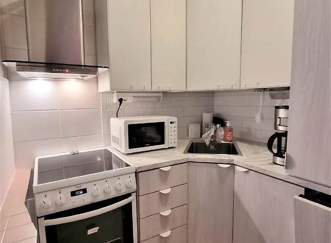 Porin Otso, Away In Center *