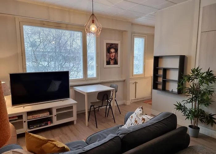 Porin Otso, Away In Center شقة