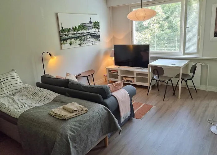 Porin Otso, Away In Center *